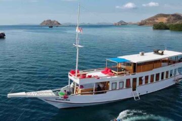 open trip ramadani liveaboard, paket wisata komodo kapal ramadani, paket pulau padar, private trip komodo 2023, harga open trip terbaru labuan bajo